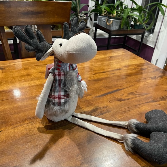 Large big size Boy Deer bean bag bottom with dangling legs - Picture 5 of 8